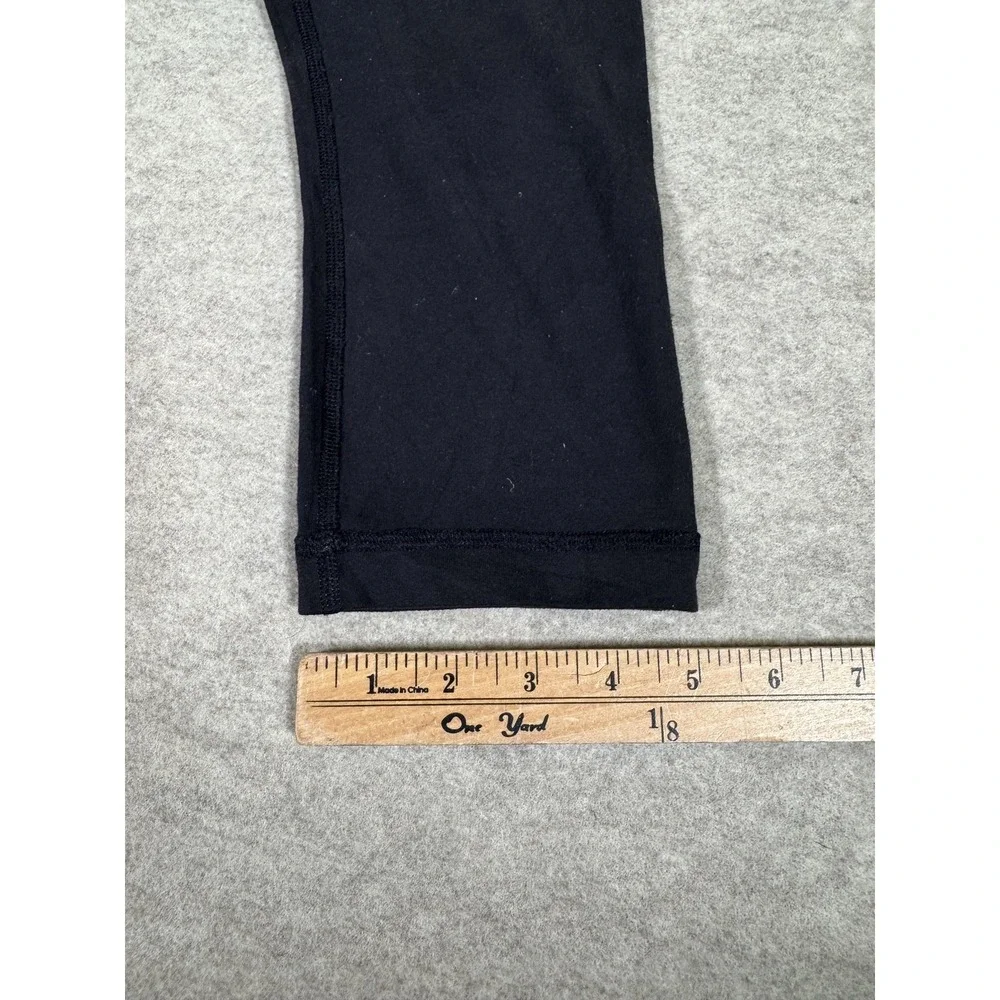 Lululemon Leggings Womens 8 Black Capri Foldover Waist Yoga Athletic Gym Stretch